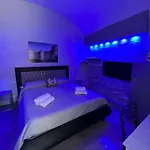 Apartman Fanale House *