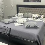 Apartman Fanale House *
