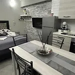 Fanale House * Catania